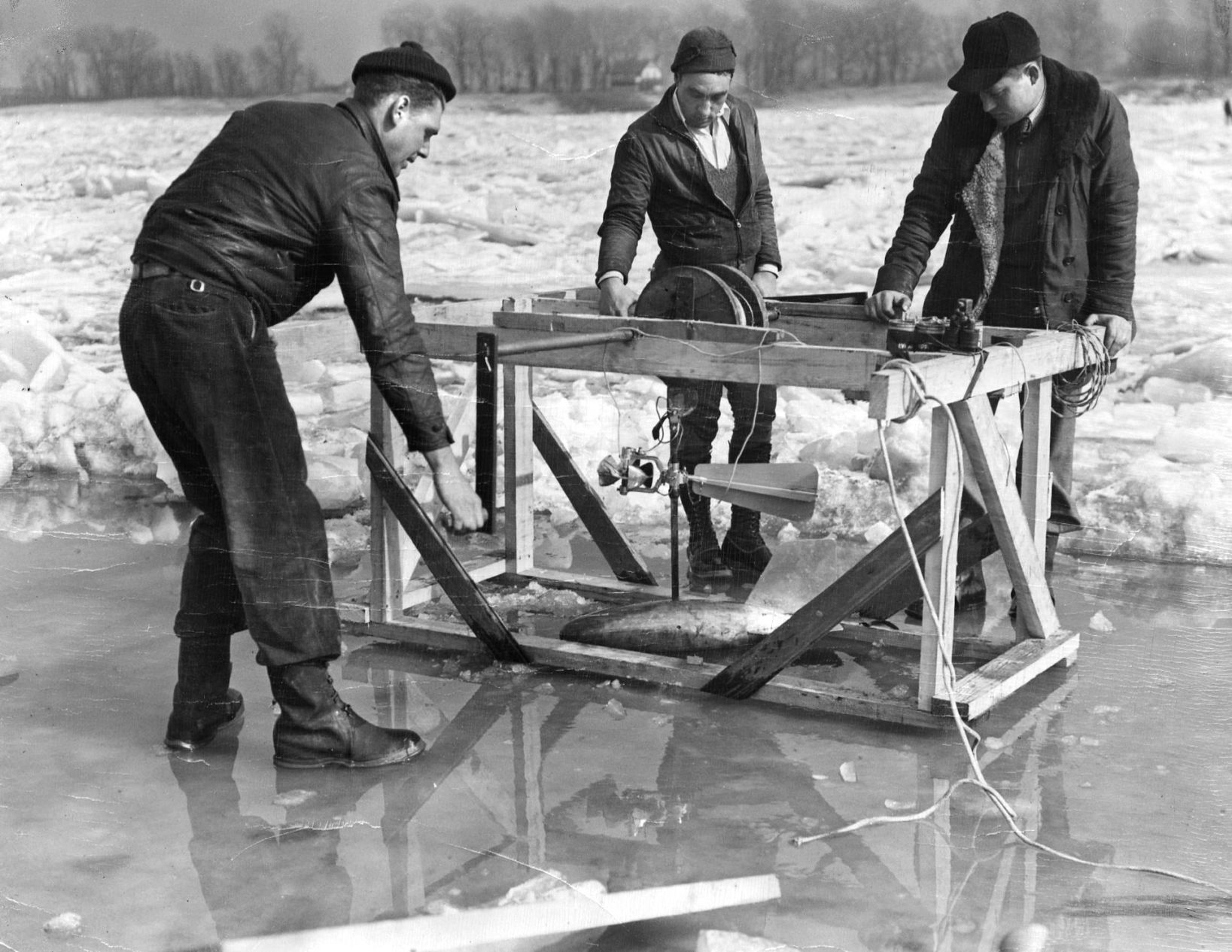 Look Back: Mississippi River Ice